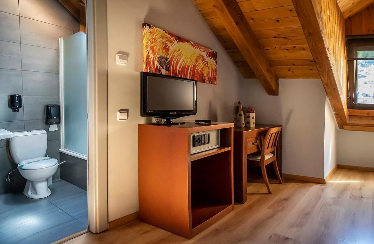 Roca Blanca Hotel 3*