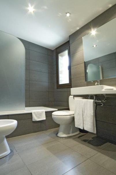 Roca Blanca Hotel 3*